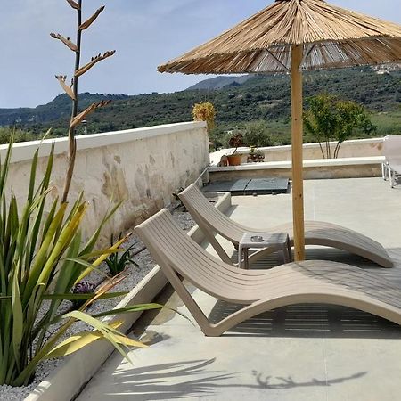 Georgioupoli Studio 2 With A Pool And Lake Views 외부 사진
